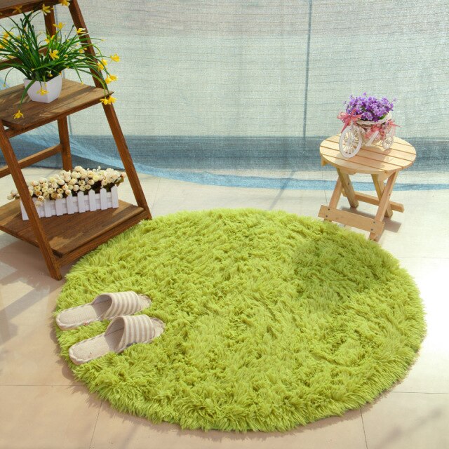 Round Faux Fur Rug for Soft, Cozy Bedroom Comfort
