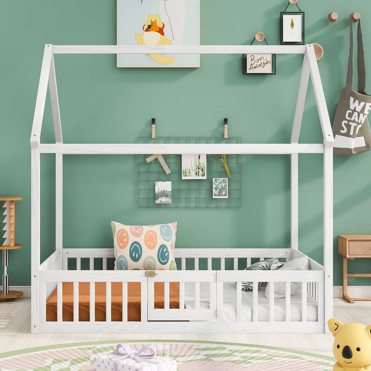 Full Size House Bed with Guard Rails and Gate