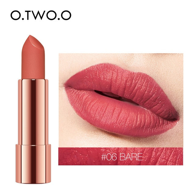Matte Lipstick Velvet Finish in 12 Expressive Shades