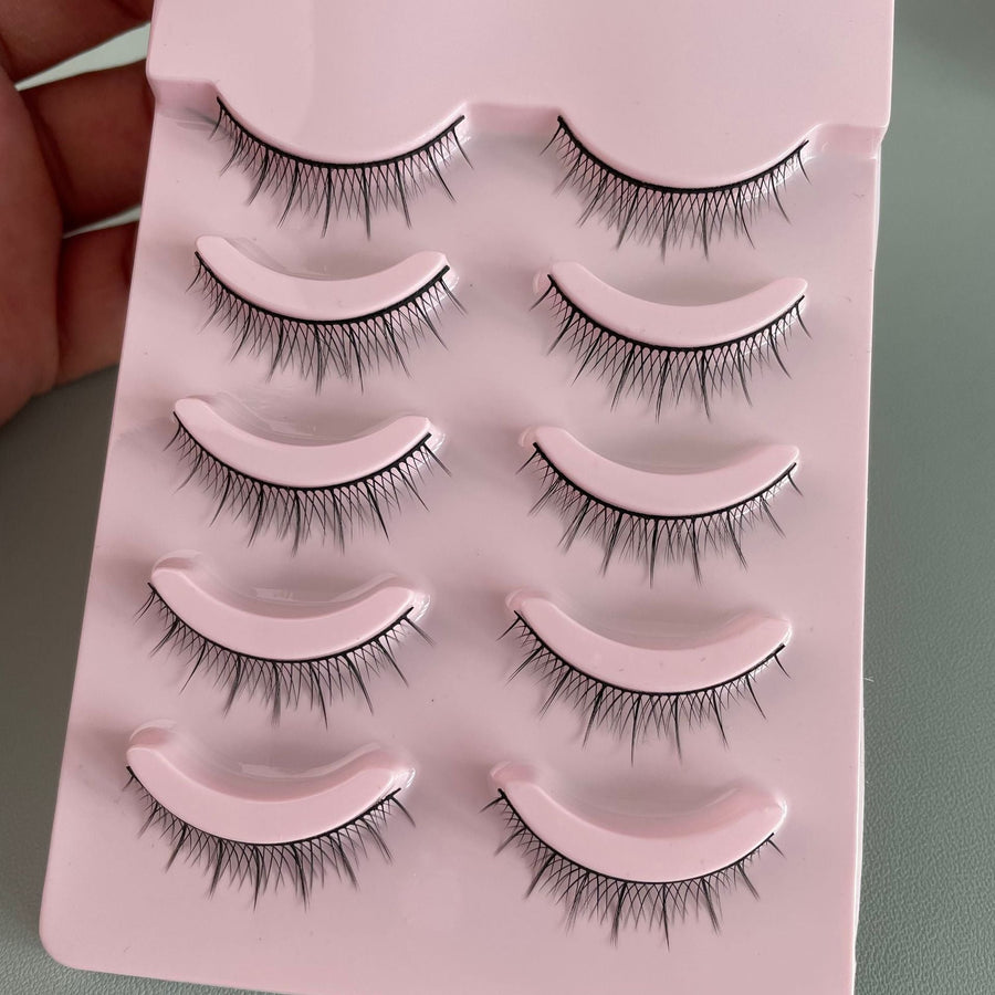 False Eyelashes for Bold, Bushy Cartoon-Style Eyes
