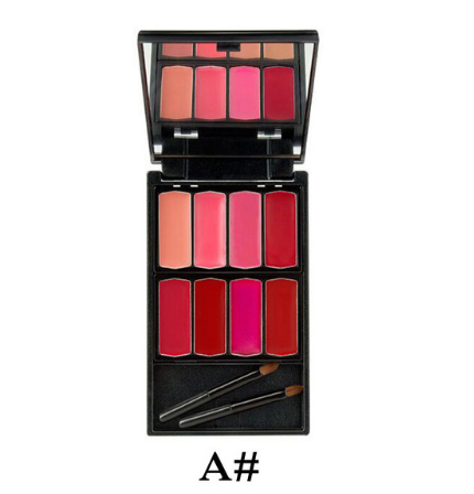 Lip Gloss Palette: 8 Waterproof Shades Made To Blend