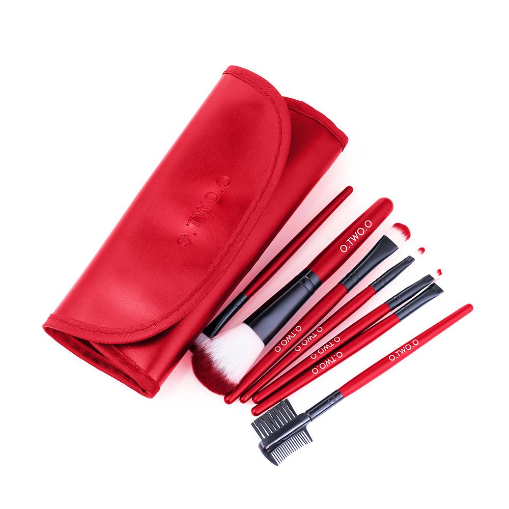 7‑Piece Makeup Brush Set — Soft Bristles, Roll‑Up Case