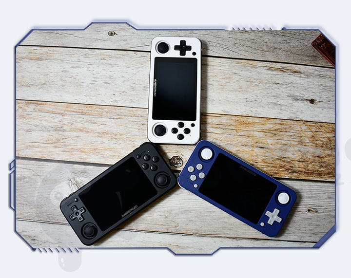 Retro Handheld Game Console — Play 2400+ Classic Games |