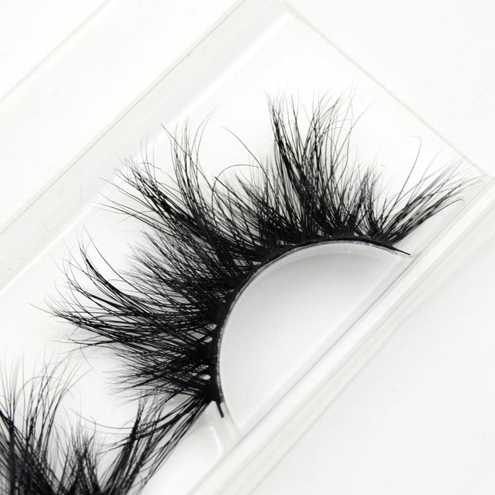 Premium False Eyelashes for Dramatic Wispy Volume