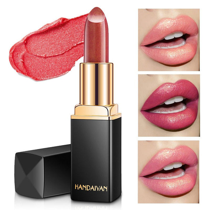 Metallic Lipstick with Pearlescent Color-Shifting Shine