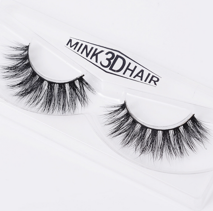 Mink Eyelashes for Wispy Dramatic Volume and Length