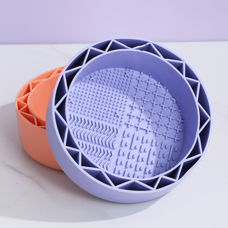 Silicone Makeup Brush Cleaner — Deep-Clean & Dry in Seconds