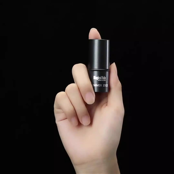 Shimmer Contour Stick for a Sculpted Luminous Glow