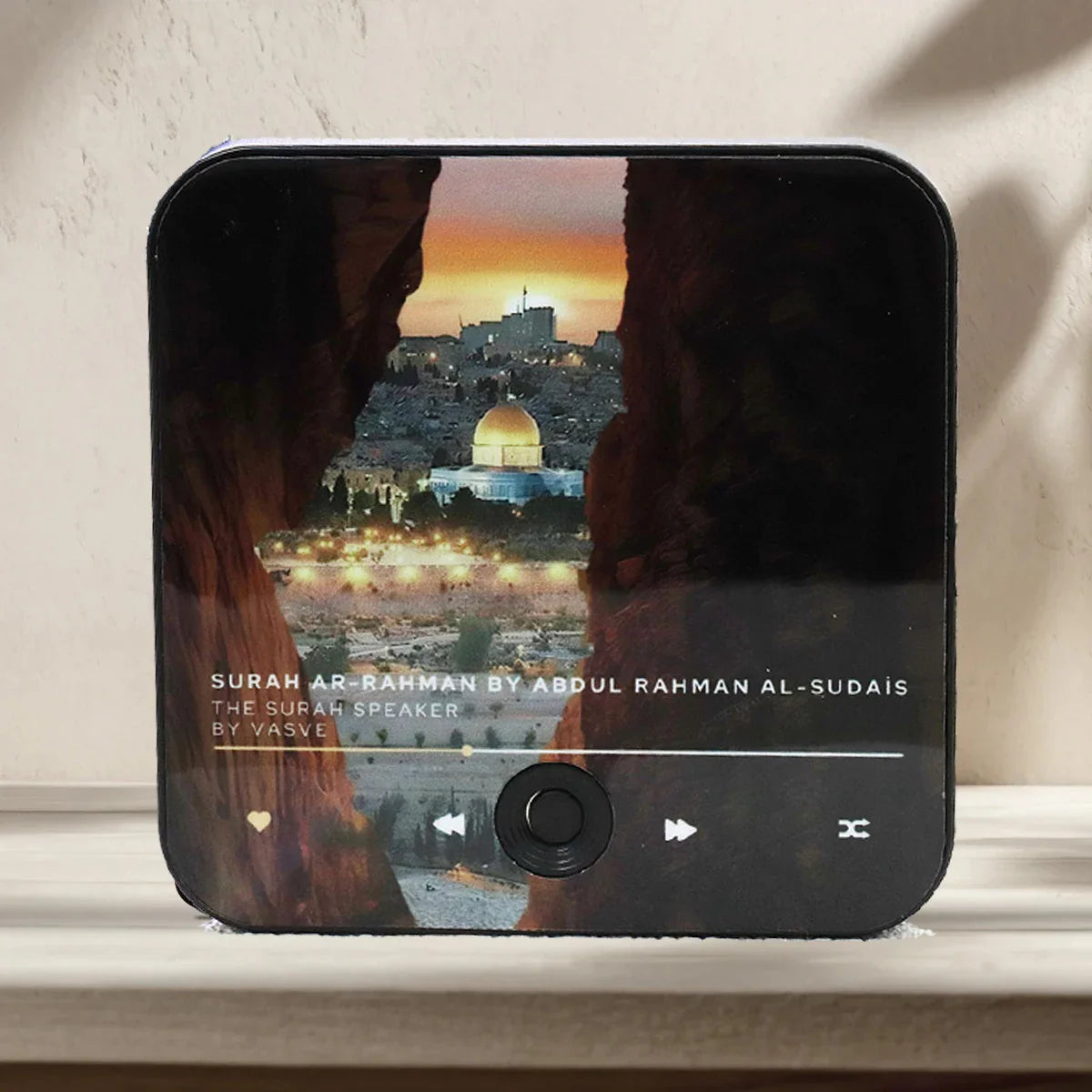Magnetic Quran Speaker — Daily Surah Recitations for Modern