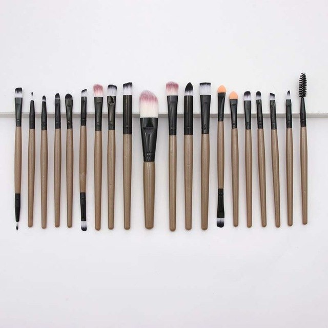 20‑Piece Makeup Brush Set — Complete Face &amp; Eye Kit