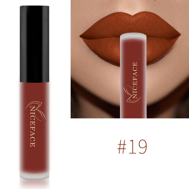 Liquid Lipstick With Smooth Matte, Highly Pigmented Color