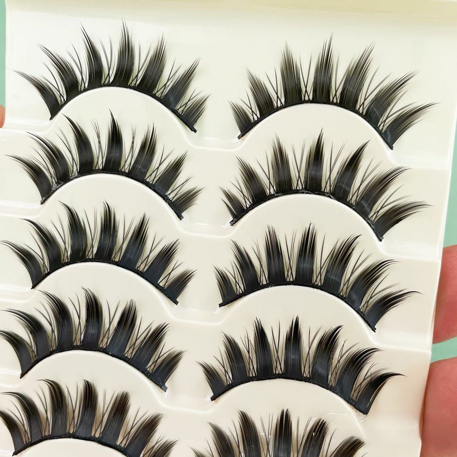 False Eyelashes for Bold, Bushy Cartoon-Style Eyes