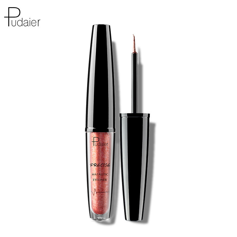 Metallic Liquid Eyeliner for Reflective Glitter Looks