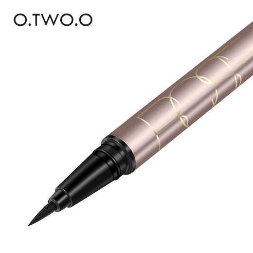 Waterproof Liquid Eyeliner Pen for Sharp Cat-Eye Looks