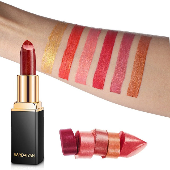 Metallic Lipstick with Pearlescent Color-Shifting Shine