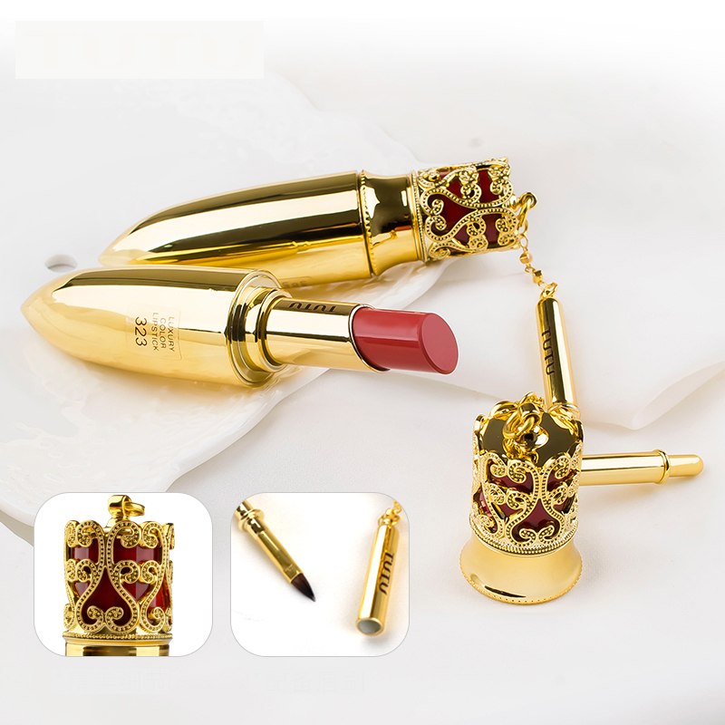 Velvet Matte Lipstick – Luxury Red, Pink & Berry Shades