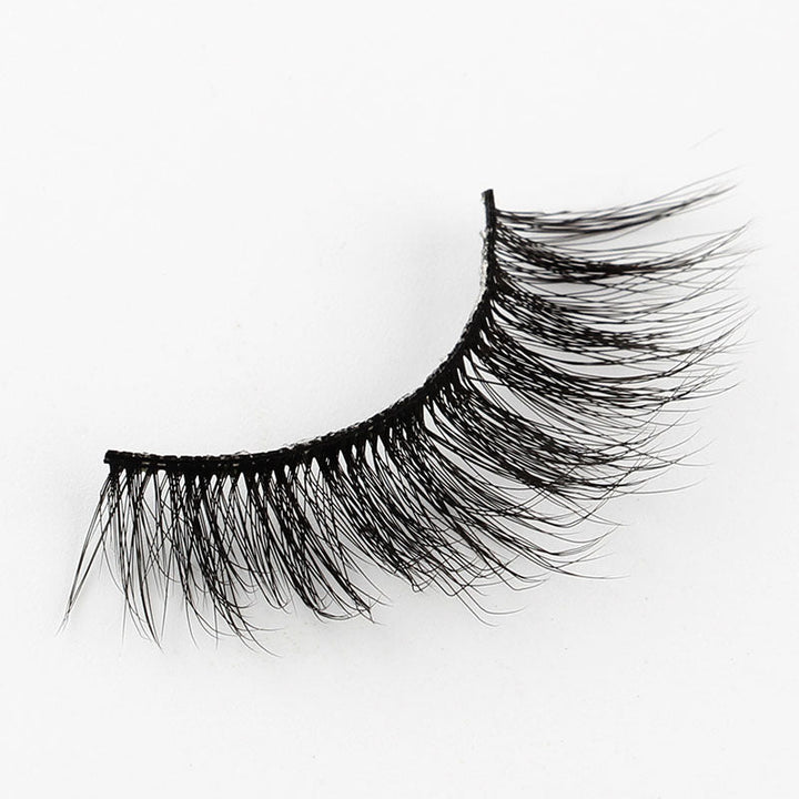 False Eyelashes for Natural Wispy Mink-Style Volume