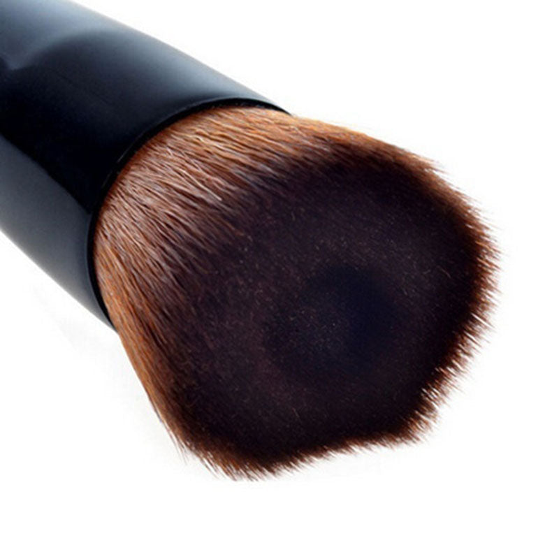 Flat‑Top Foundation Brush — Streak‑Free Coverage in 10 Seconds