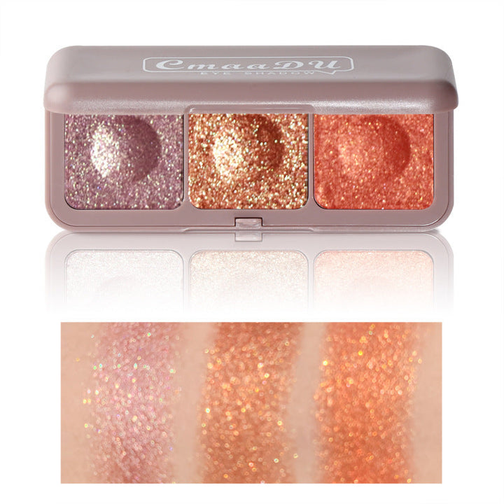 Three-Color Glitter Eyeshadow Palette for Luminous Eyes