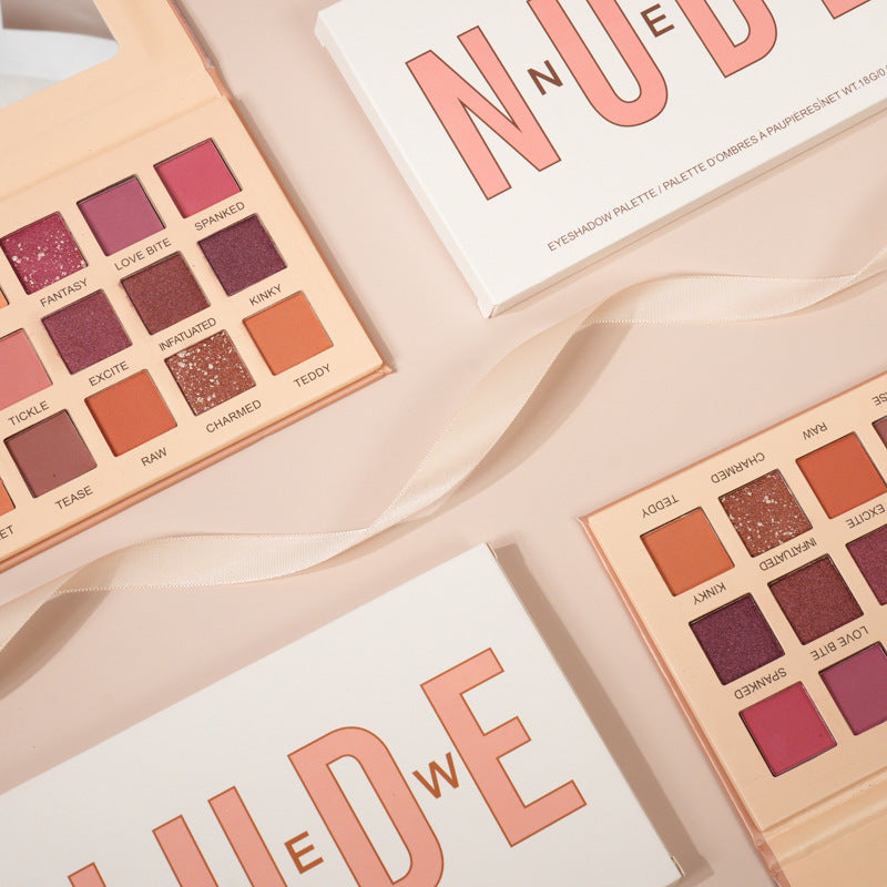 18-Shade Eyeshadow Palette for Desert-Rose Looks