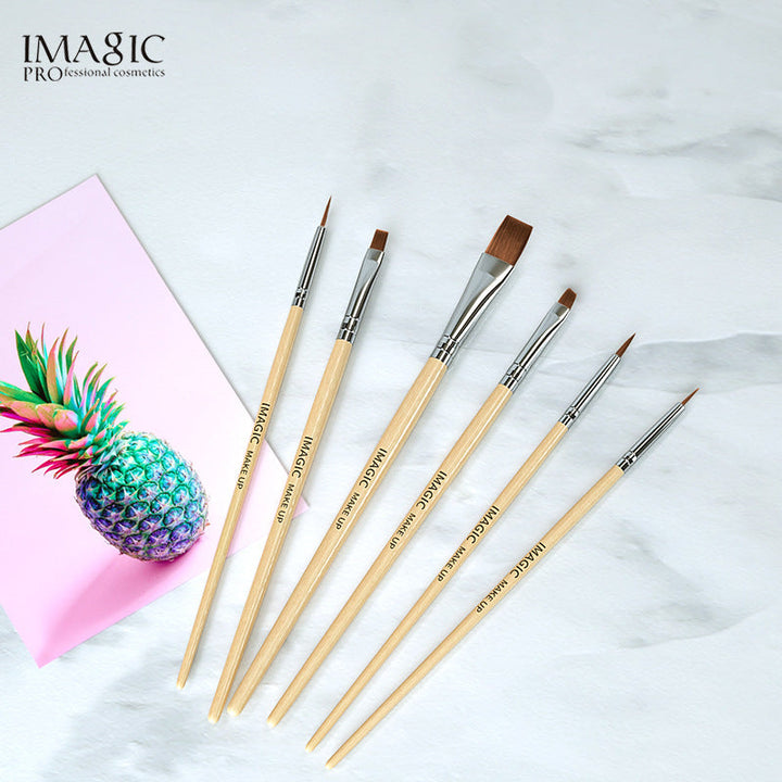Makeup Art Brushes: Six Shapes for Precise Creative Detail