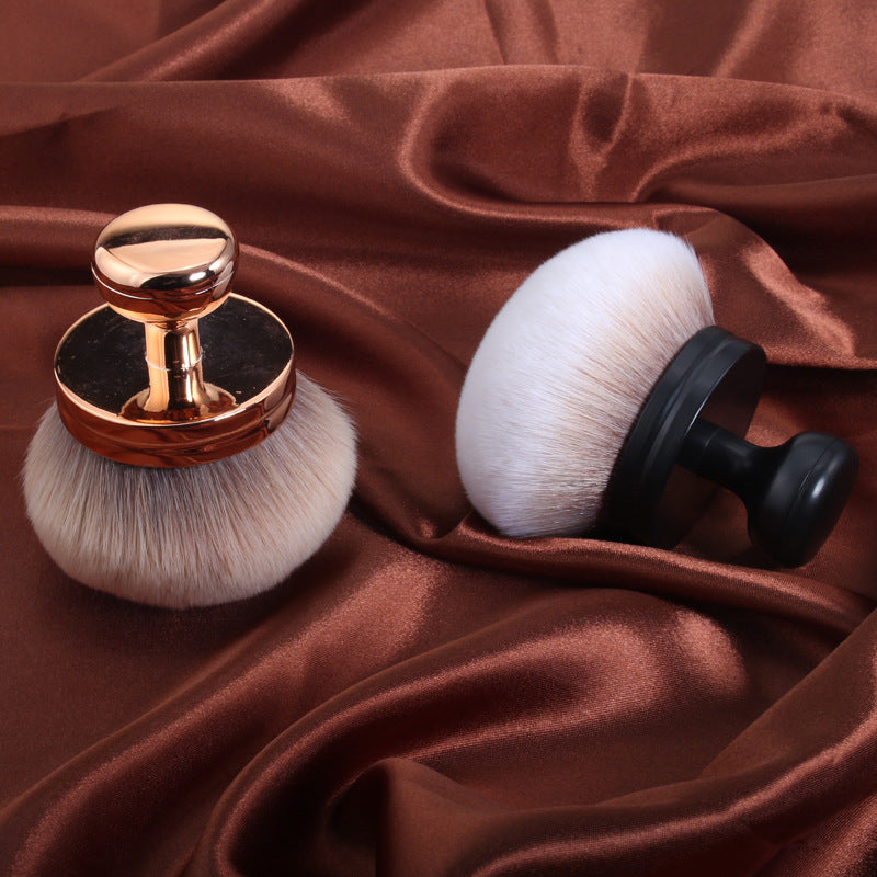 Multifunctional Makeup Brush for Smooth Powder & Blush