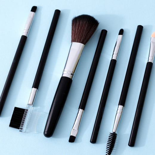 7-Piece Makeup Brush Set for Smooth, Precise Looks