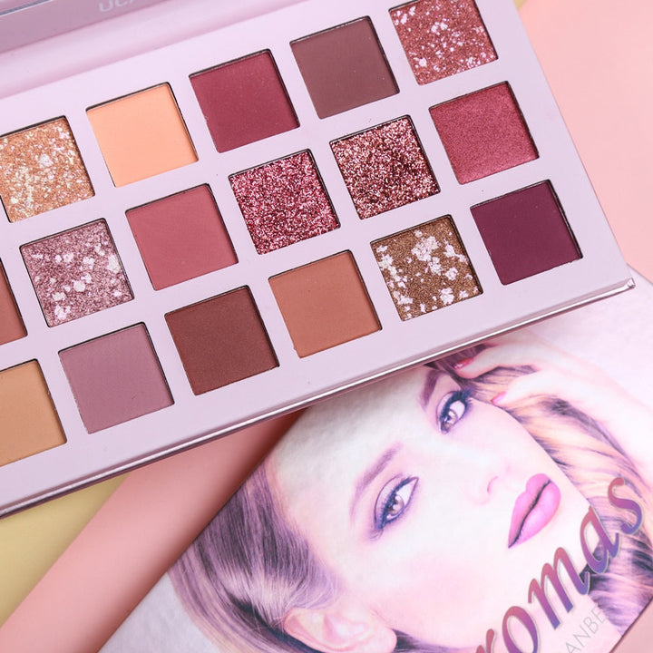 Nude Eyeshadow Palette: 18 Shades for Soft Glam Looks