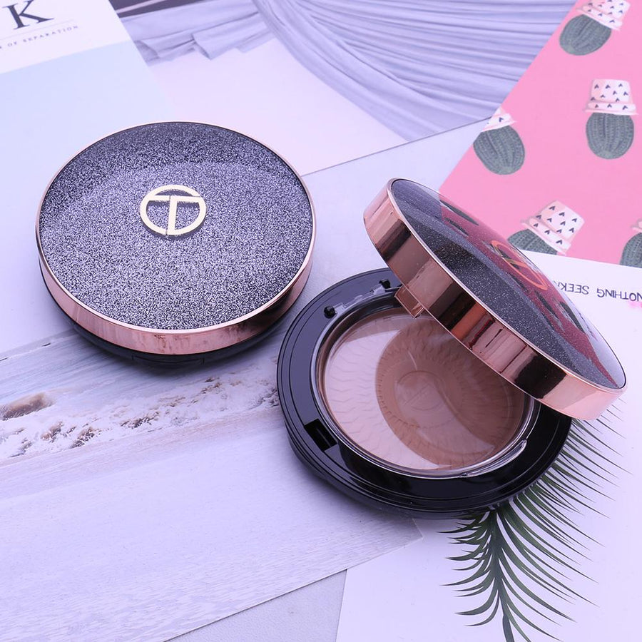 Pressed Powder Foundation for Smooth, Matte Coverage
