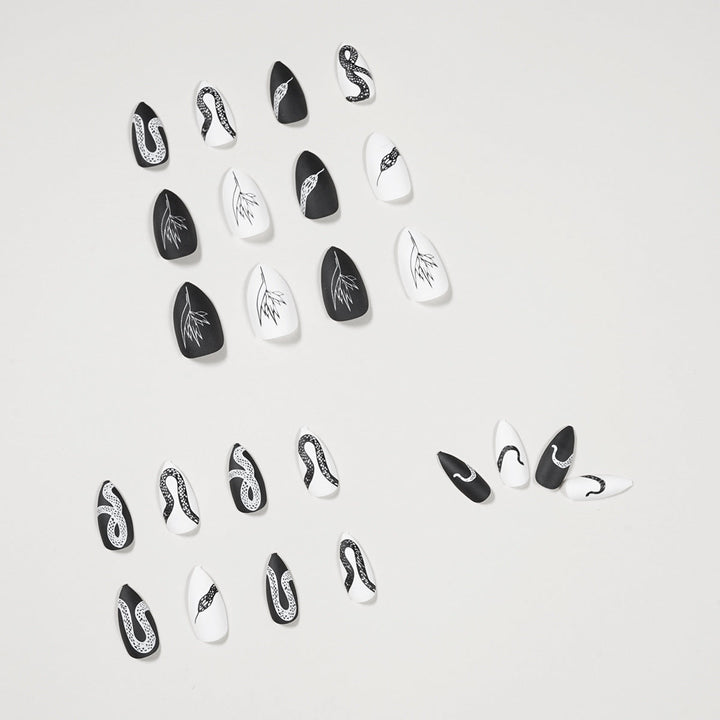 Snake Pattern Press-On Nails for Bold Monochrome Style