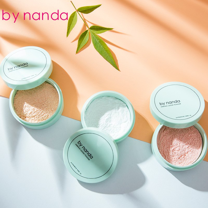 Translucent Face Powder for a Smooth, Soft Finish