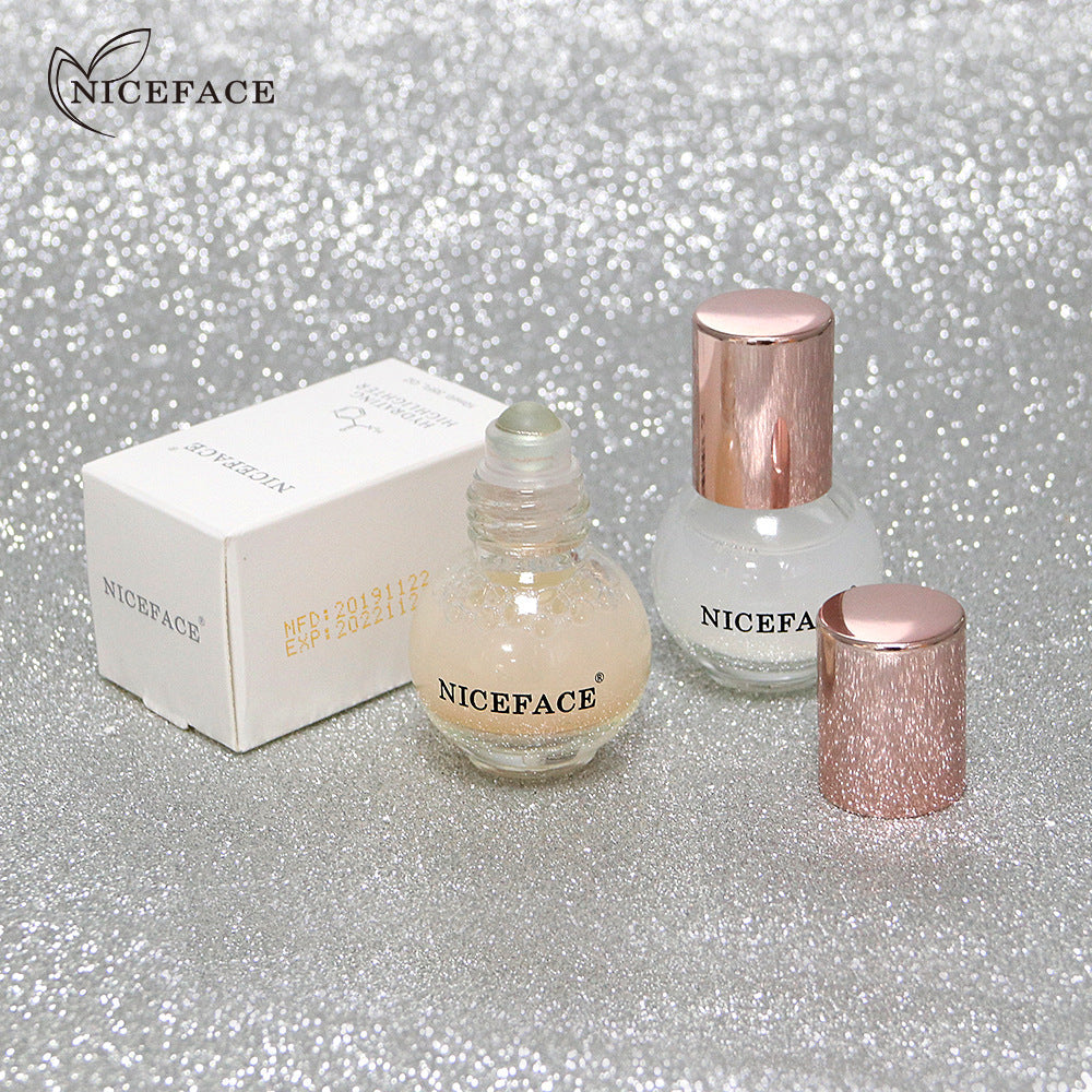 Liquid Face & Body Highlighter – Buildable Champagne Glow