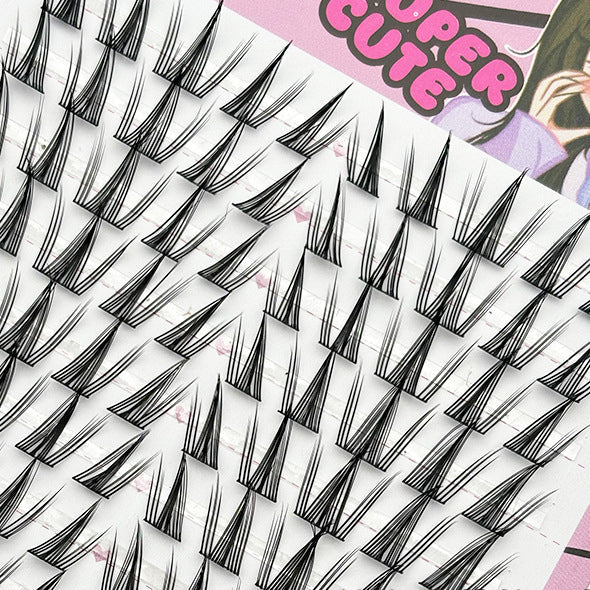 False Eyelash Clusters for Playful Cartoon Eye Looks