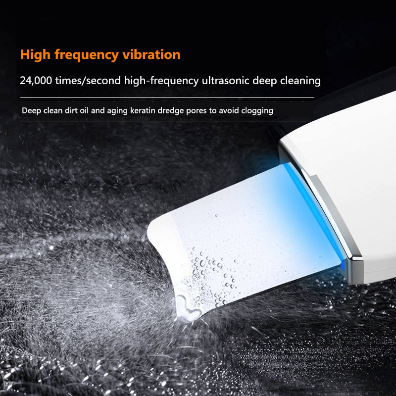 Facial Cleansing Spatula for Clearer, Firmer-Looking Skin