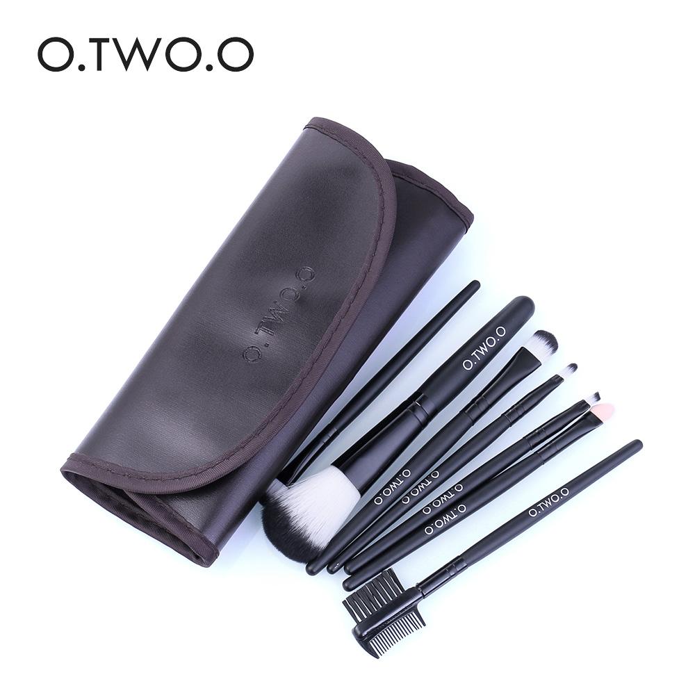 7‑Piece Makeup Brush Set — Soft Bristles, Roll‑Up Case