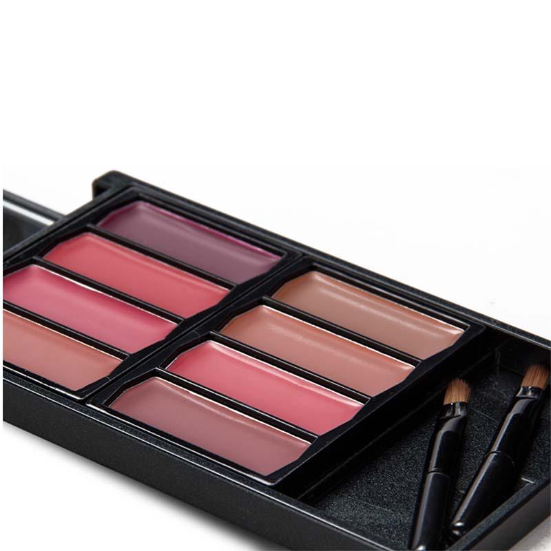 Lip Gloss Palette: 8 Waterproof Shades Made To Blend
