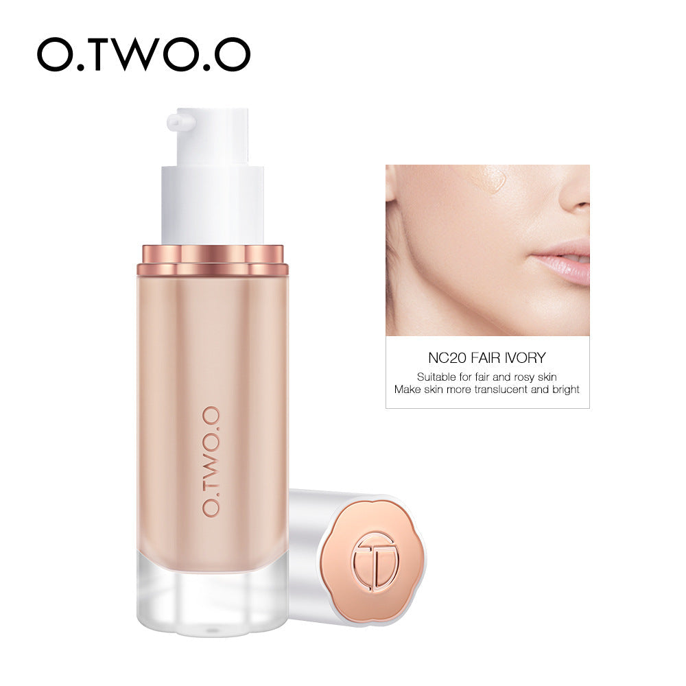 Illuminating Foundation for Matte Full-Coverage Wear