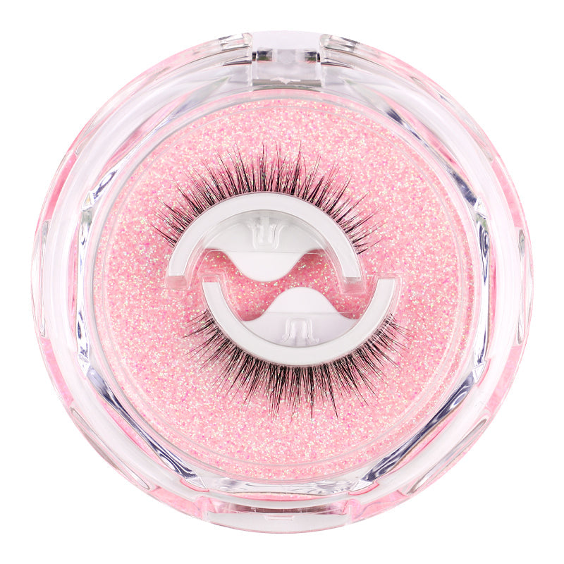 Self-Adhesive False Eyelashes for Natural Definition