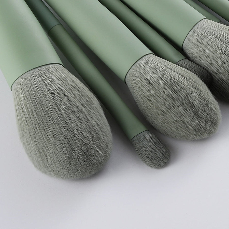 Makeup Brush Set – 11-Piece Sage Green Kit, Natural Hair Feel