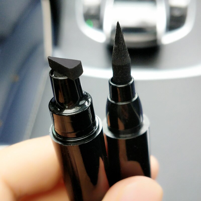 2-in-1 Stamp Eyeliner Pen for Sharp, Symmetrical Wings