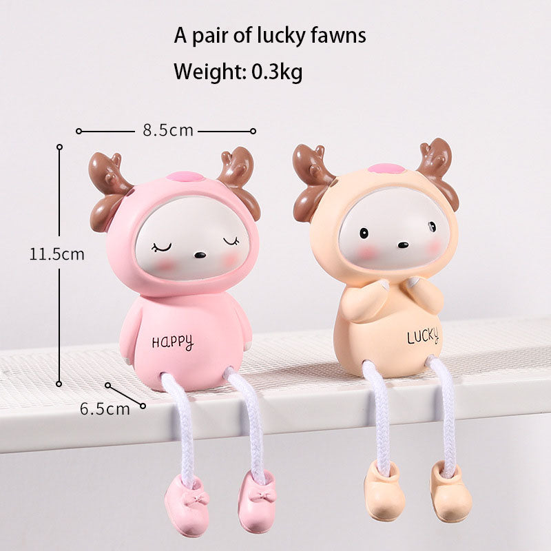 Kawaii Cartoon Hanging Dolls — Cute Shelf Sitters for Desk
