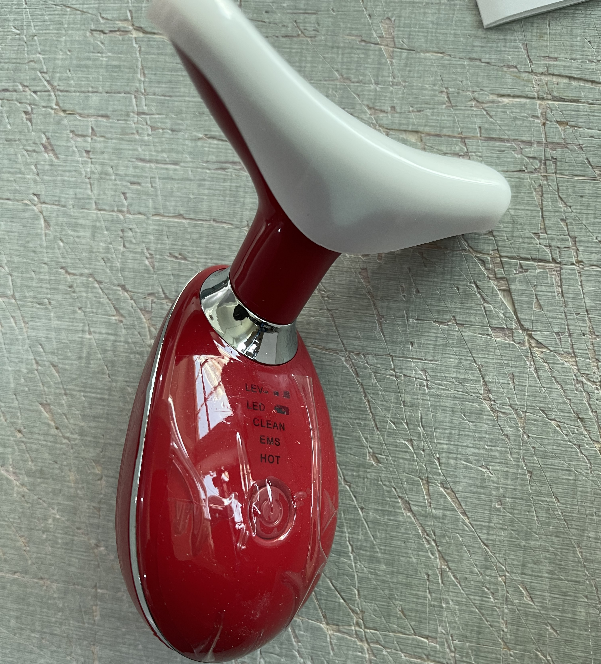 Facial LED Vibrating Massager — Firmer, Lifted Skin in 4 Weeks