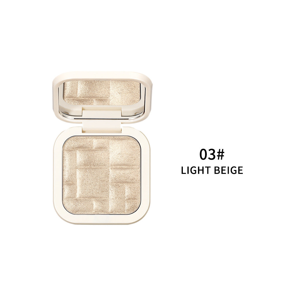 Pearlescent Highlighting Powder for Natural Radiance