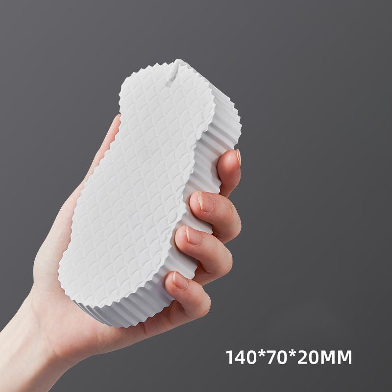 Fish Scale Bath Sponge for Gentle Daily Cleansing
