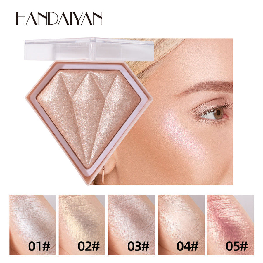 Diamond Highlighter Powder for Buildable Radiance
