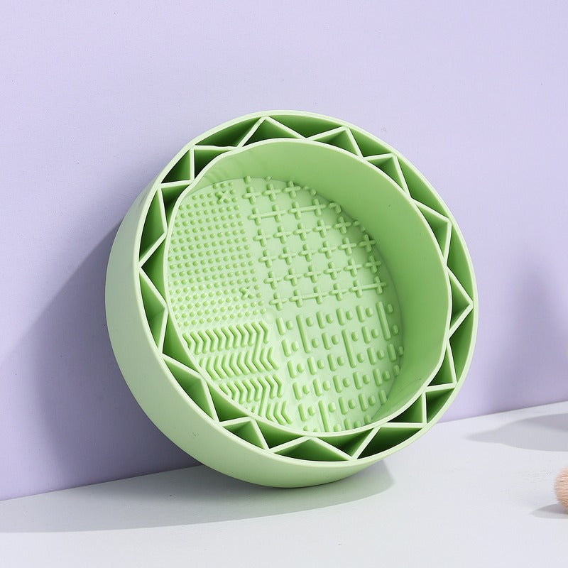 Silicone Makeup Brush Cleaner — Deep-Clean & Dry in Seconds