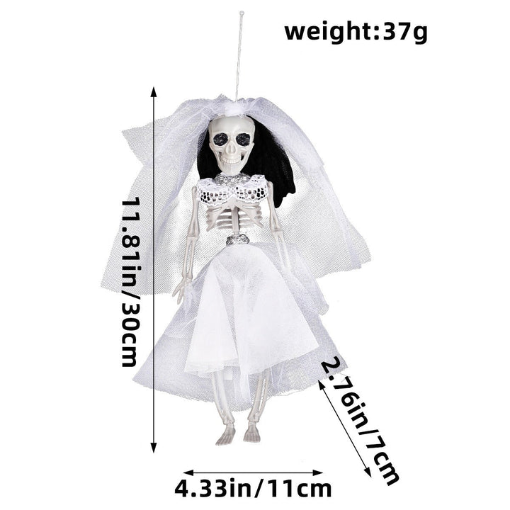 Skeleton Bride and Groom Haunted Wedding Scene Decorations