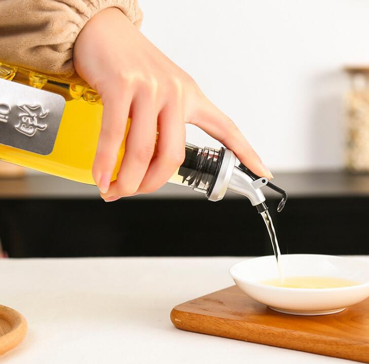 Glass Oil Dispenser Bottle with Dust-Proof Lid