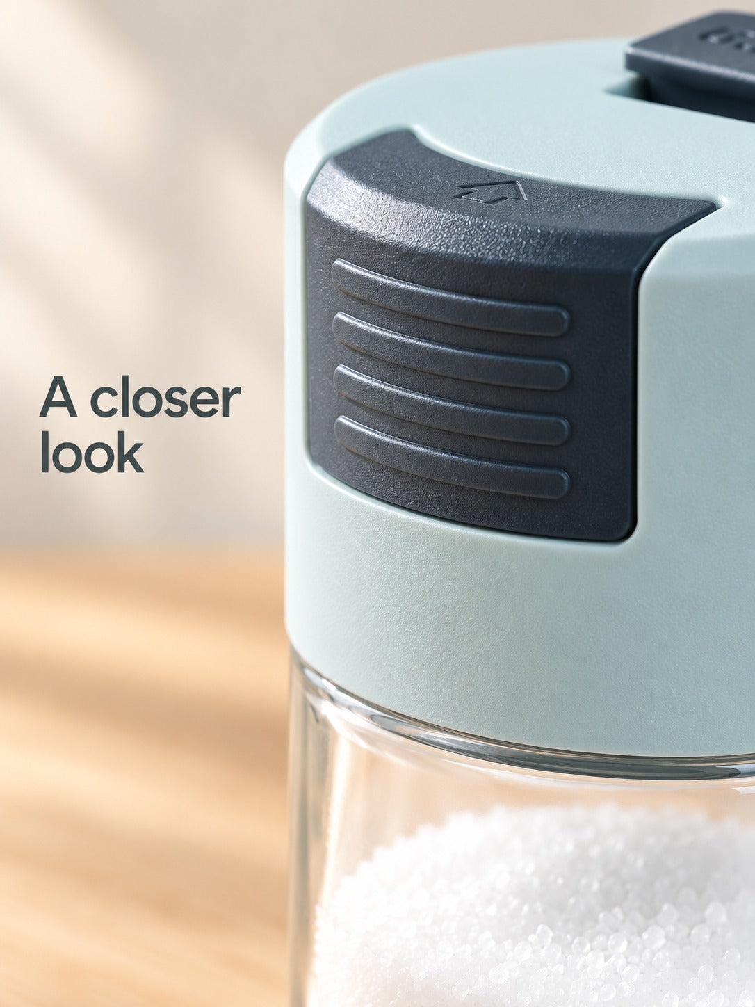 Glass Seasoning Bottle with 0.5g Press Portion Dispenser