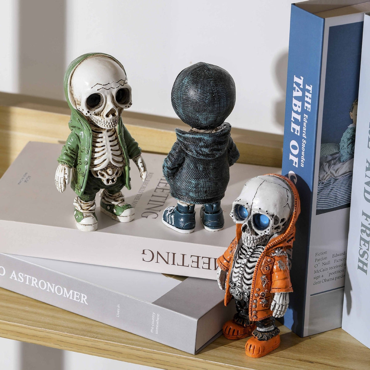Halloween Skeleton Doll Resin Decor With Gothic Charm